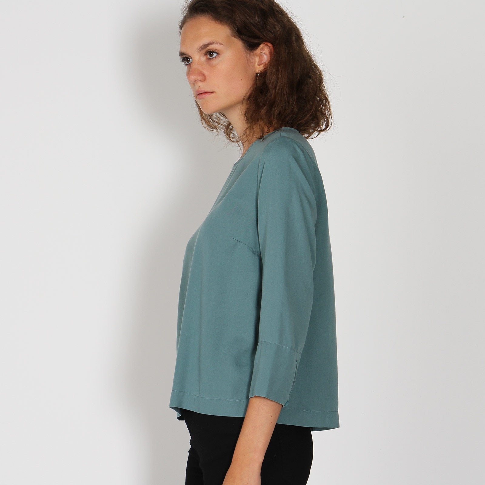 Noelaani Top soft moss