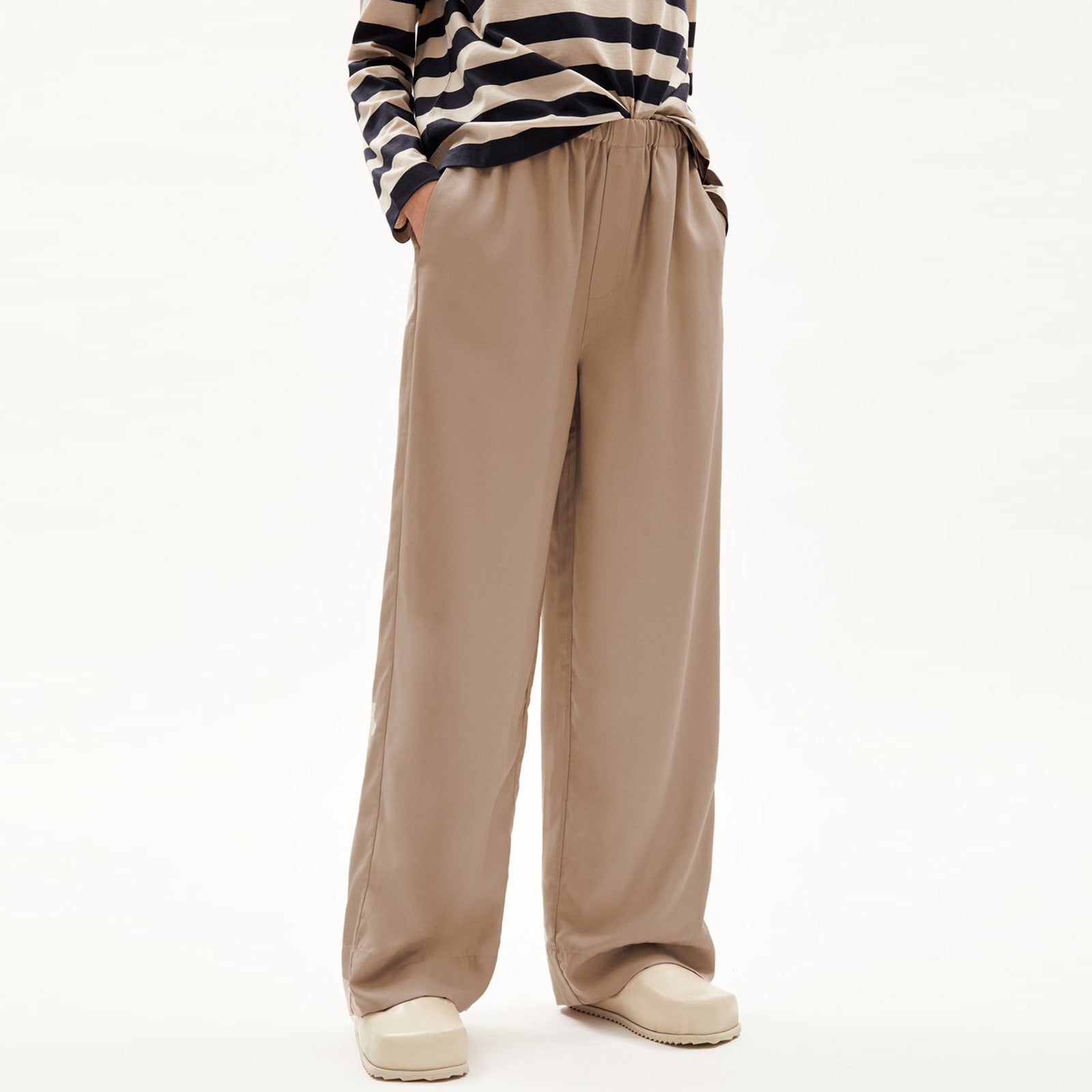 Novaalie Pants light desert