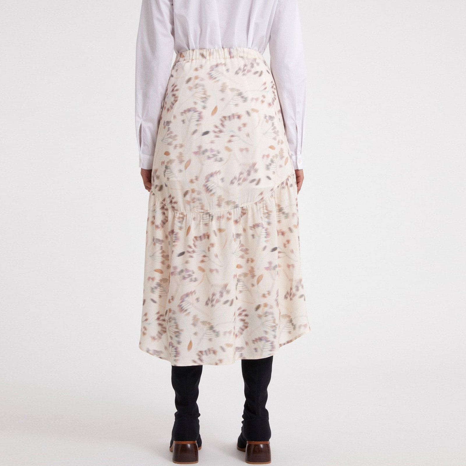 Svetlaa Pressed Flowers Skirt oatmilk