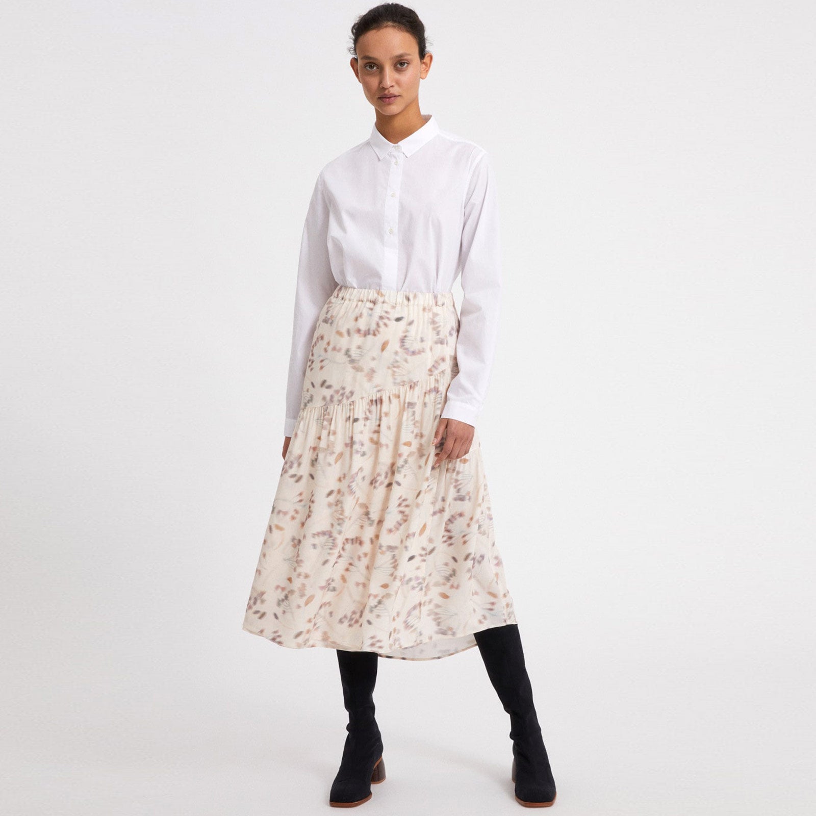 Svetlaa Pressed Flowers Skirt oatmilk