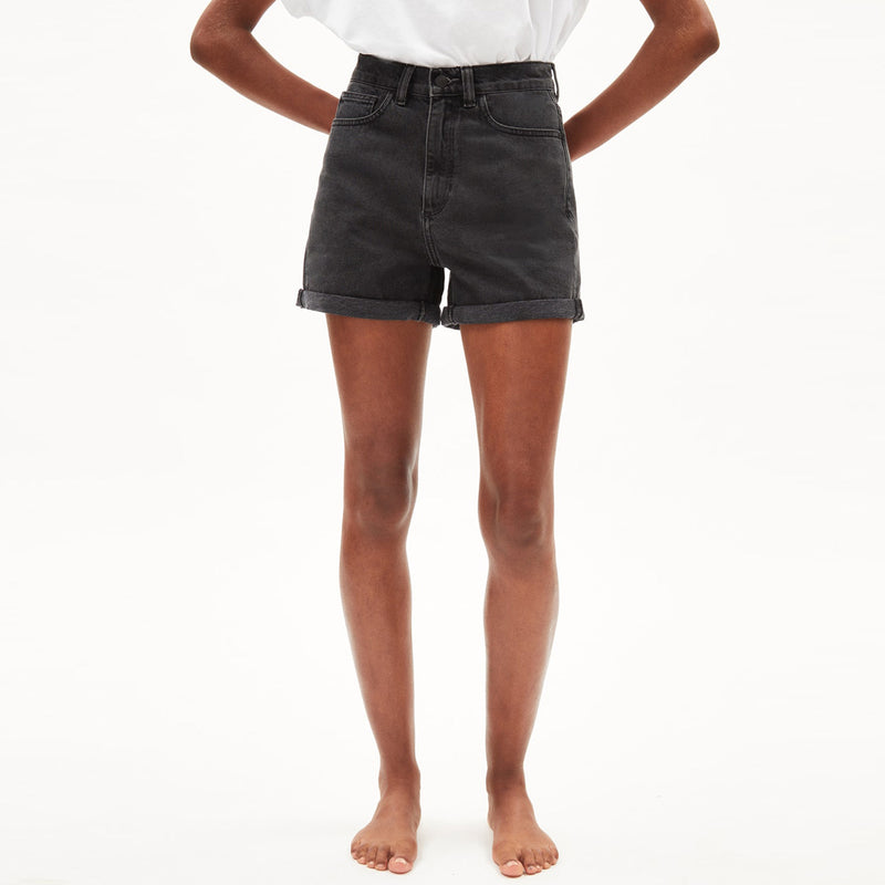 Sviaa Shorts ebony black