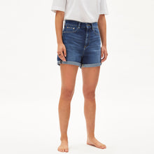 Sviaa Shorts wavy blue