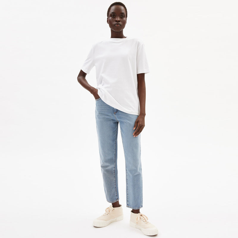 Tarjaa Tee white