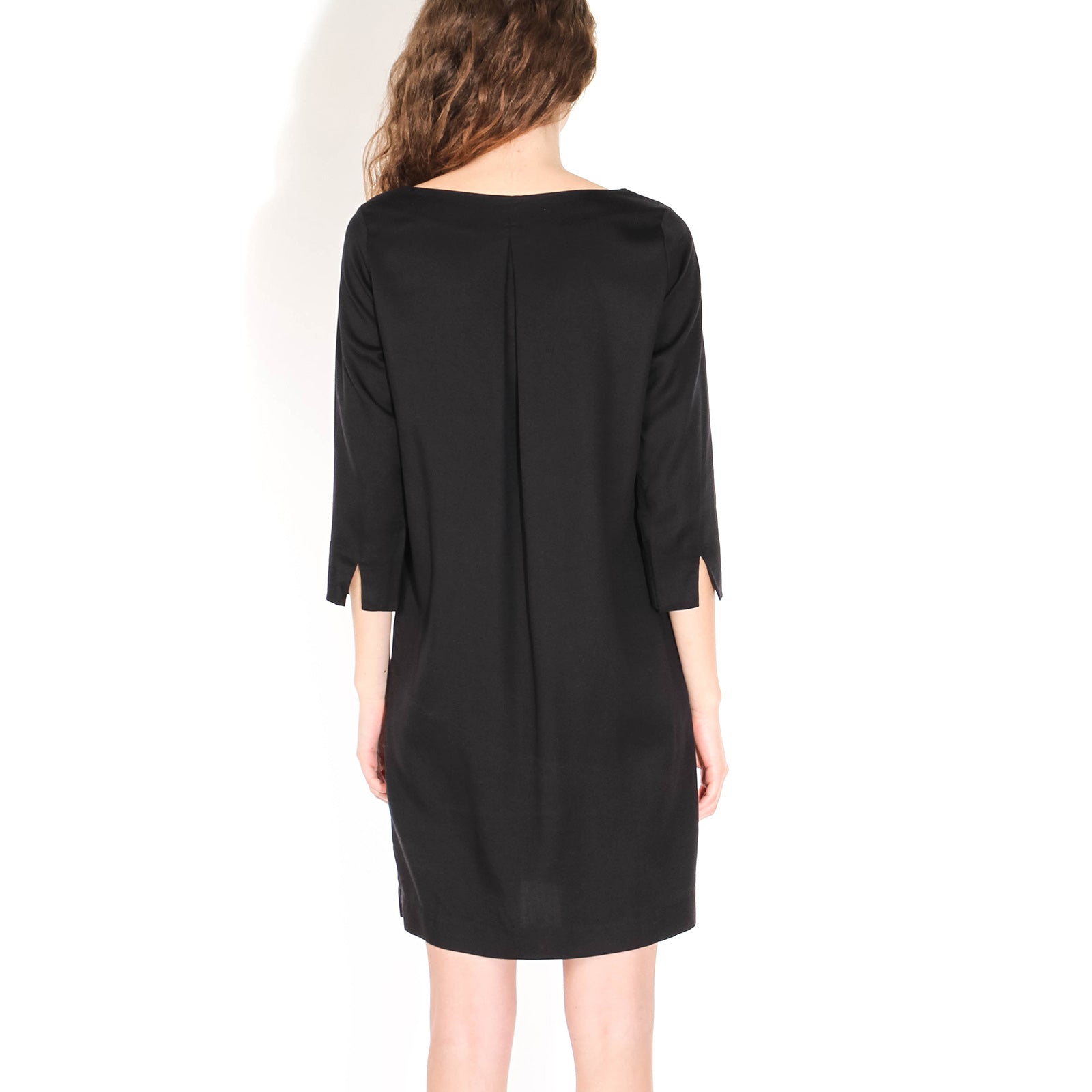 Vivekaa Dress black