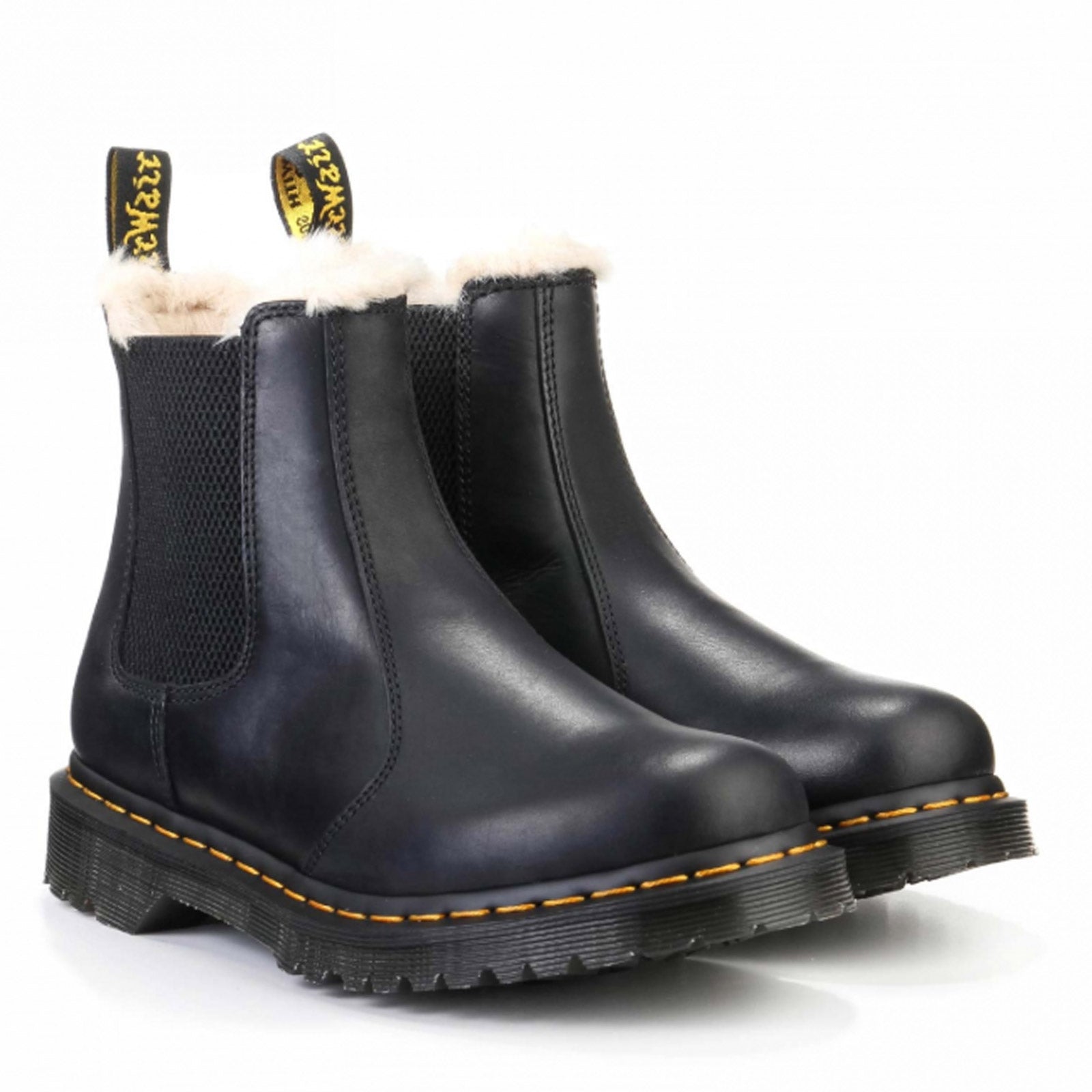 2976 Leonore Chelsea Boot black burnished wyoming Dr.Martens