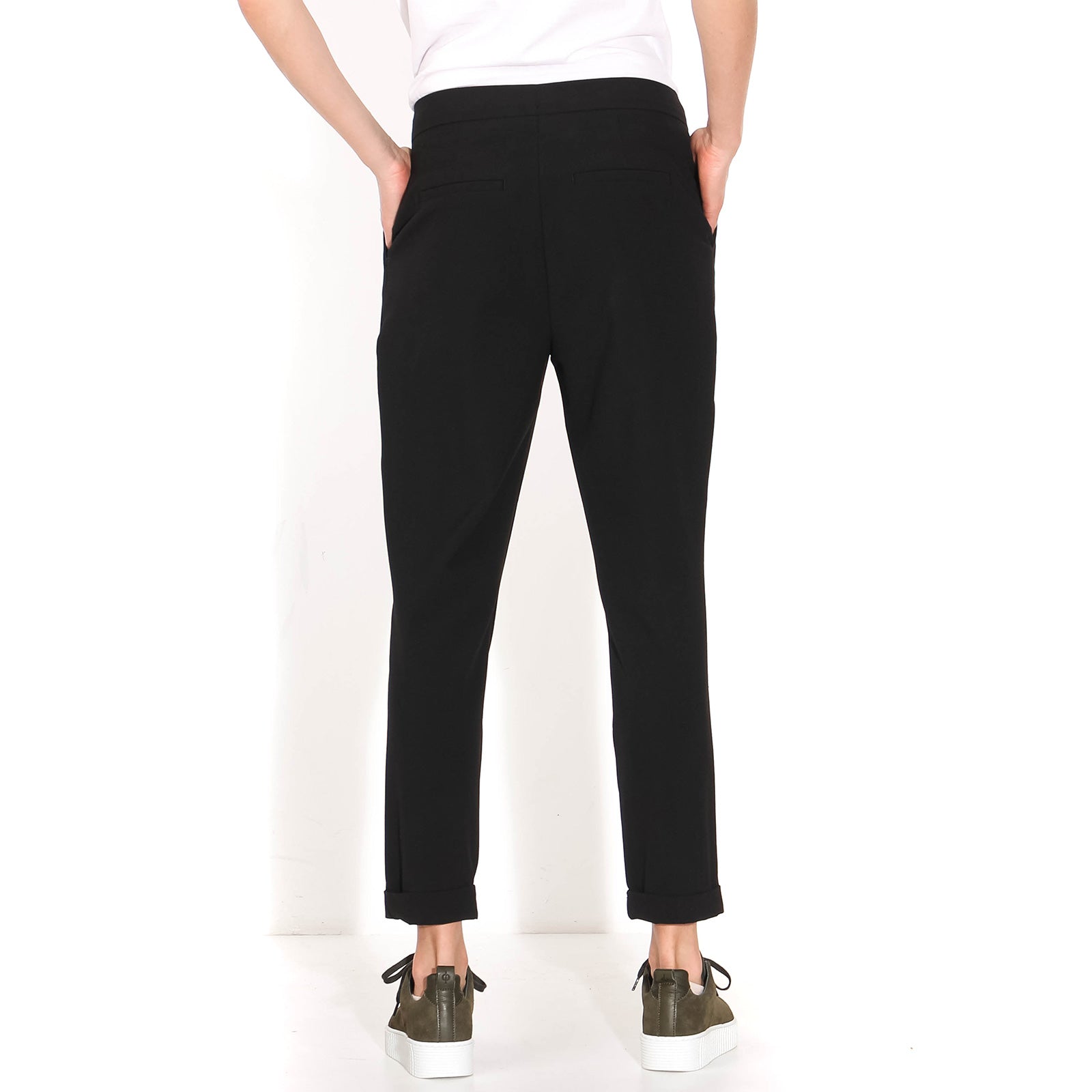 Ella Crop 547 Pant black