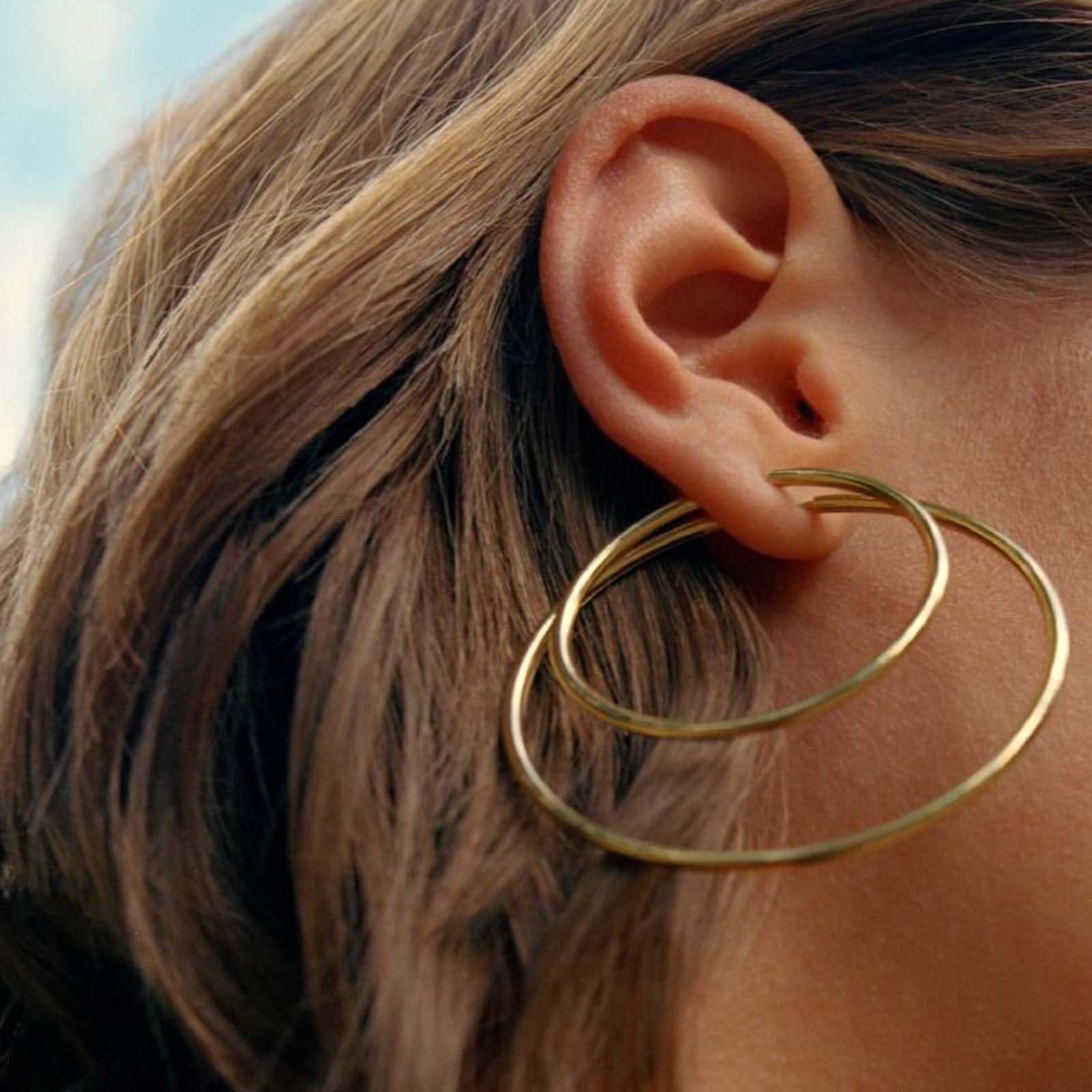 Senorita 50 Hoop gold