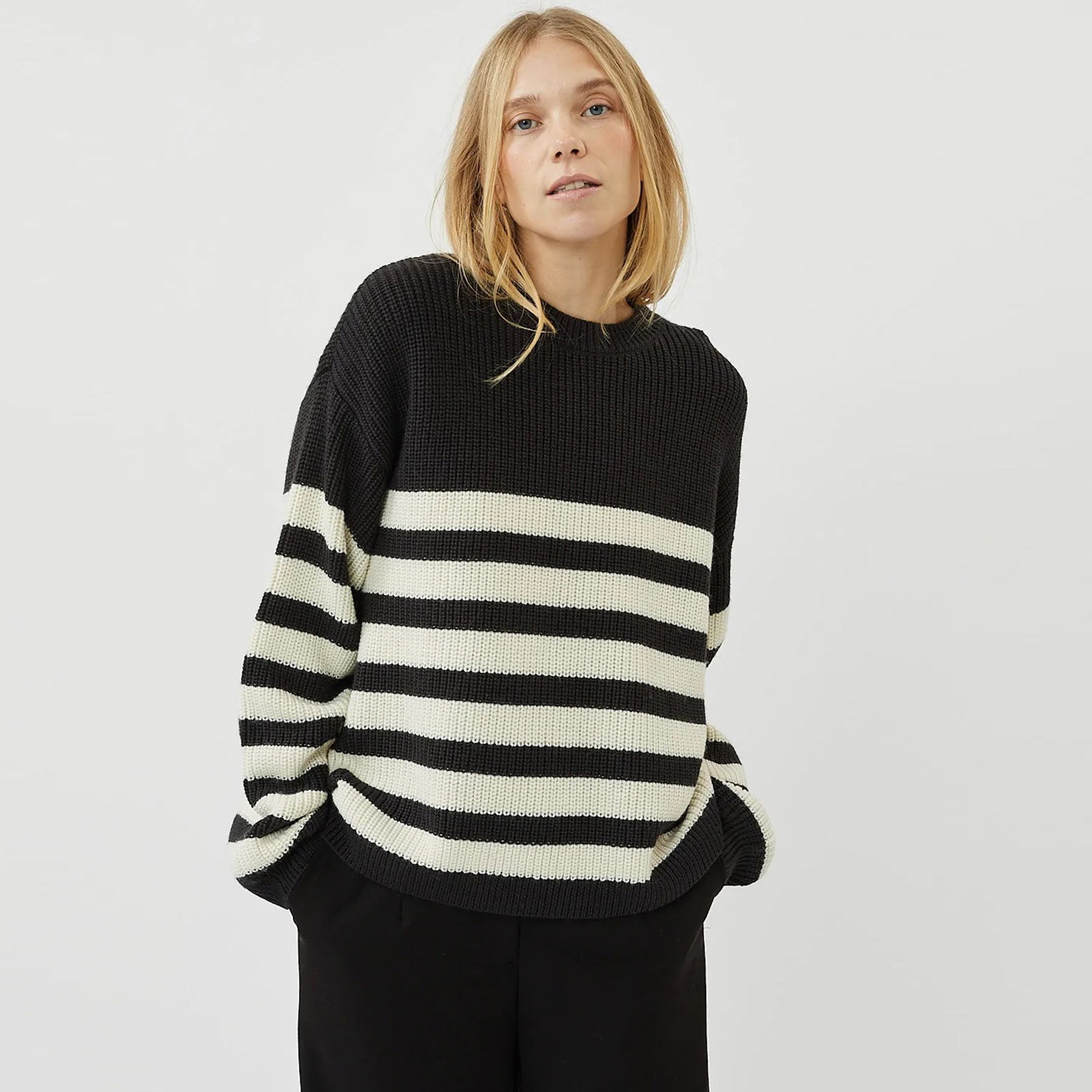 Brinny Jumper black