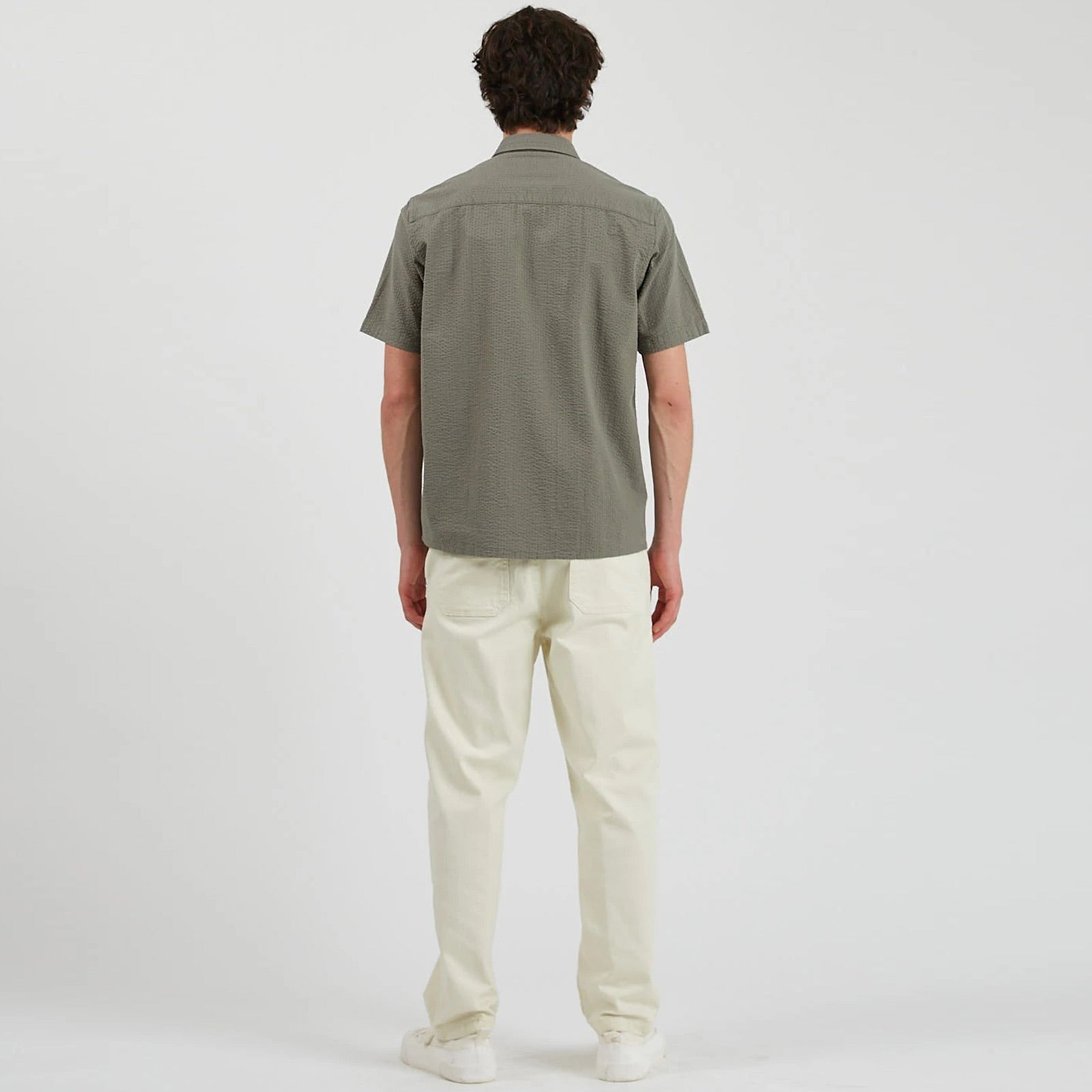 Natheo Shirt laurel wreath