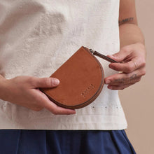 Laura Coin Purse Classic Leather cognac