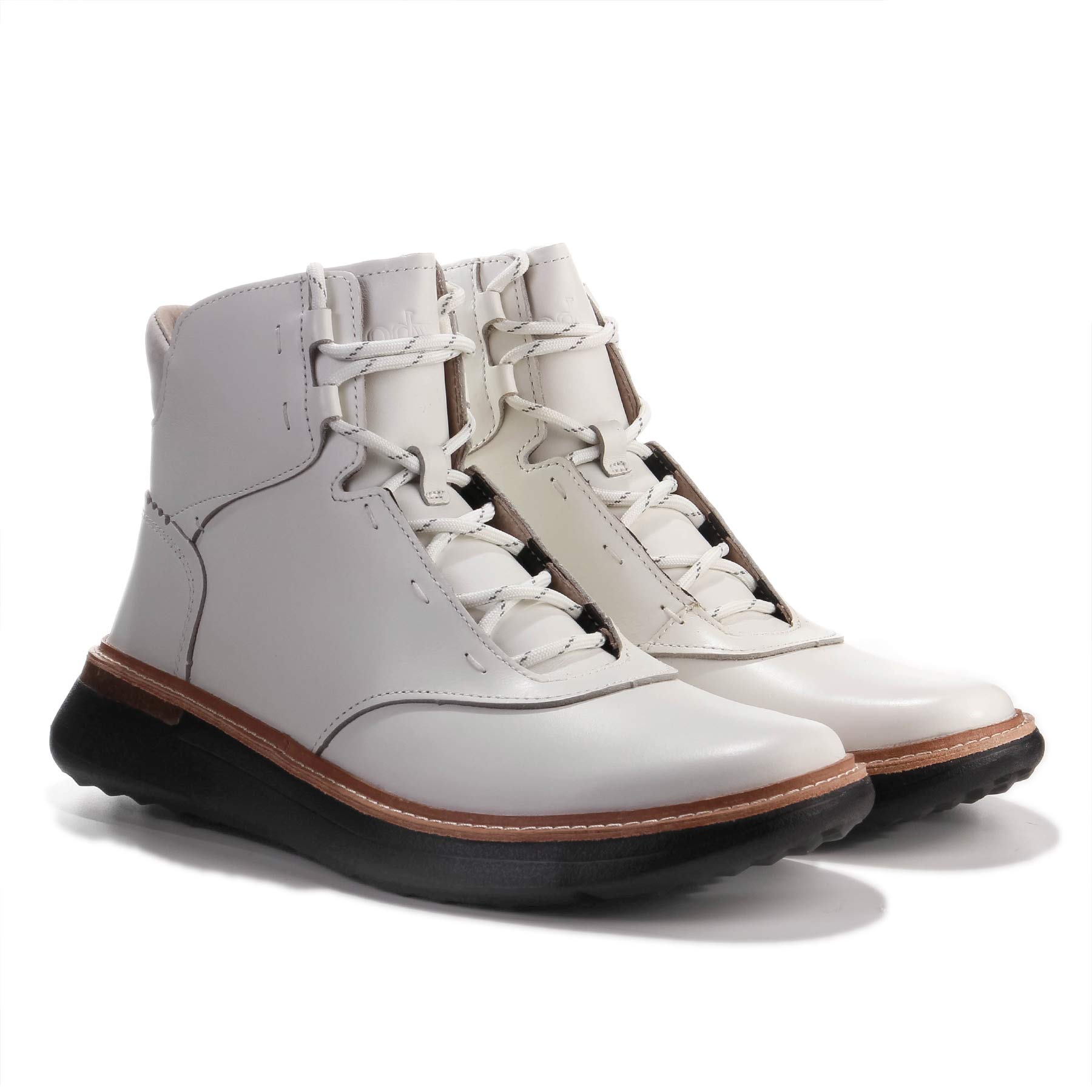 Thorn 4 Boots white