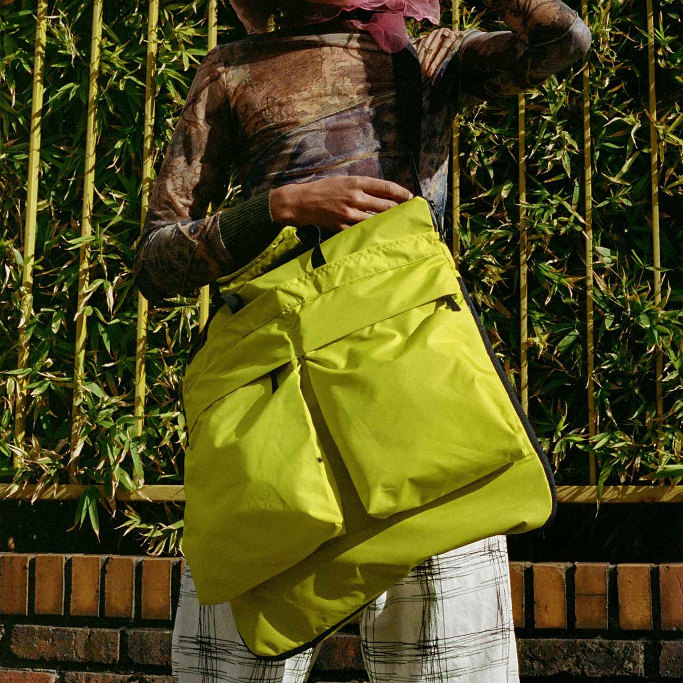 The Tote Bag urban yellow/rhodaminde