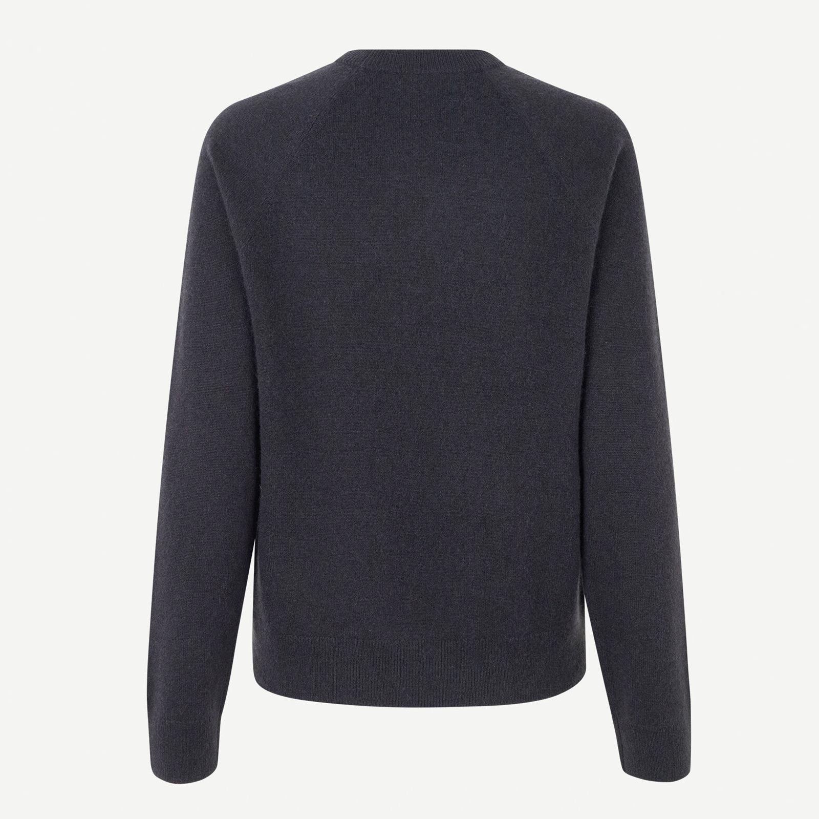 Boston O-Neck Jumper salute