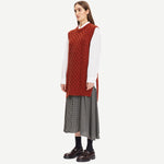 Keiko Crew Neck Vest red ochre