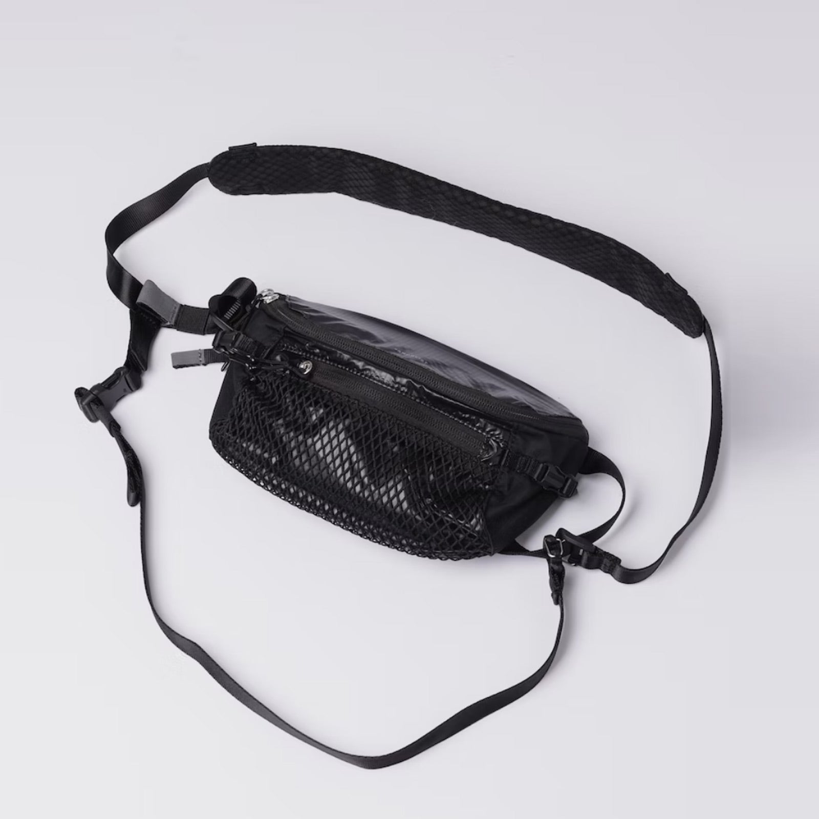 LO Crossbody Bag black