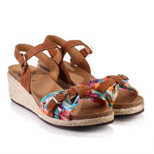 Vale Sandale tan fantasy suede textile