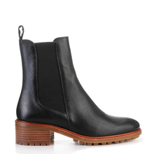 Pierce Leather Boots black