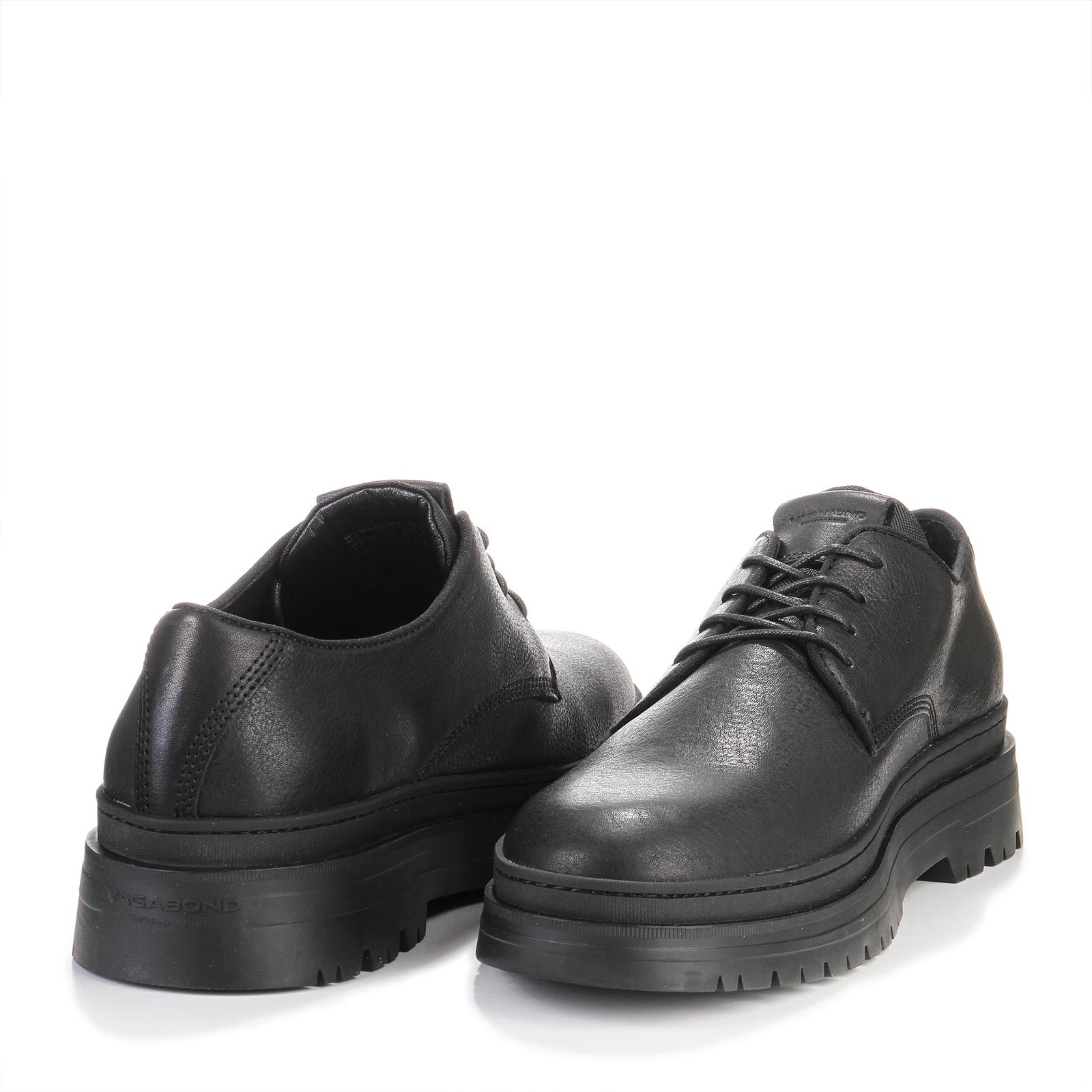 James Shoes Low black