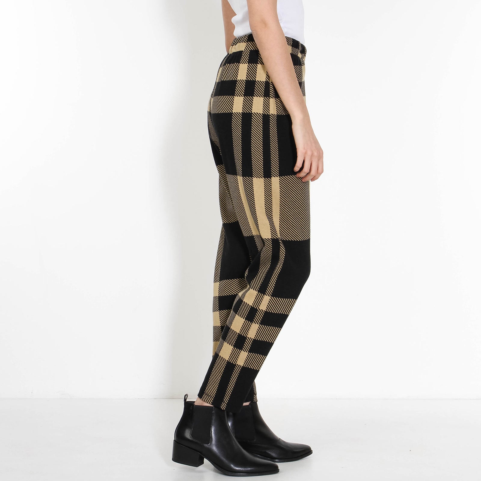 Sally Pants sand/black