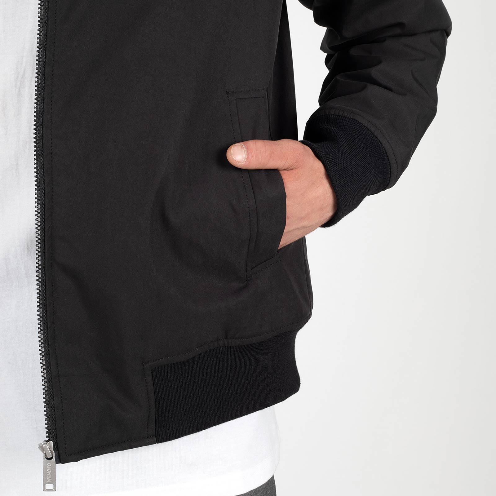 Tane Jacket black